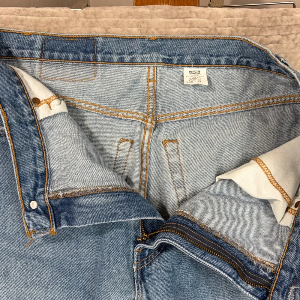 Levi's 560 Loose‎ Fit Jeans Mens W36 L34 Light Wash Denim Casual Streetwear